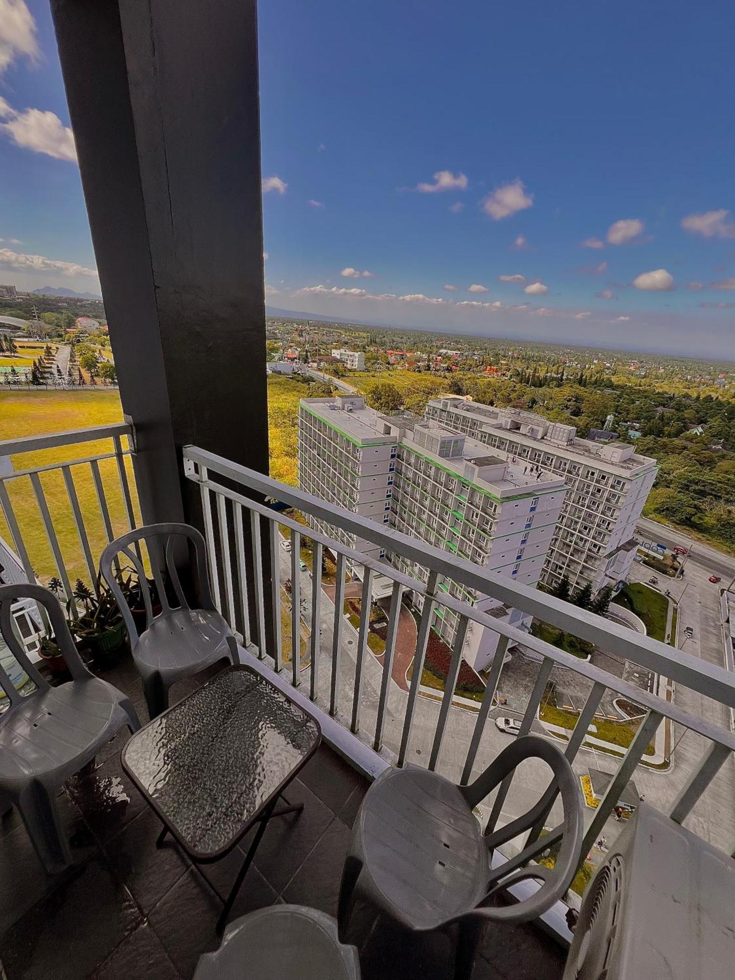 The Pallet House, Wind Residences Tagaytay Tagaytay City Exteriér fotografie