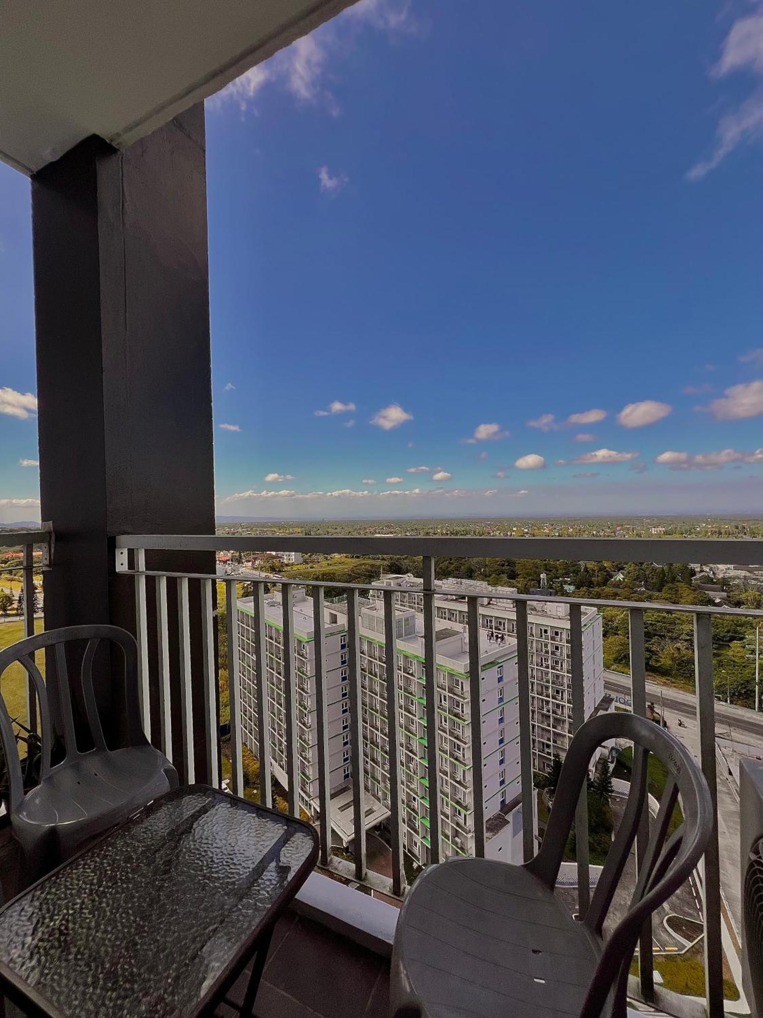 The Pallet House, Wind Residences Tagaytay Tagaytay City Exteriér fotografie